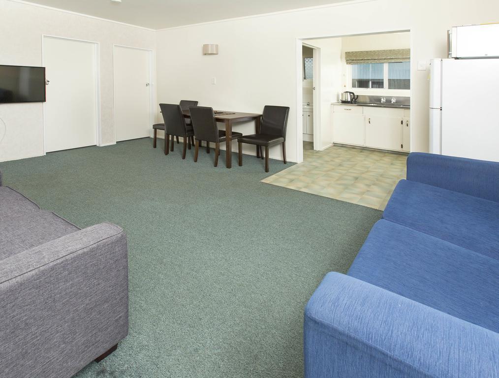 Marina Court Motel & Apartments 旺阿雷 客房 照片